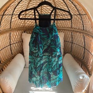 ➕PLUS SIZE➕ NWT Palm Leaf Tankini Top